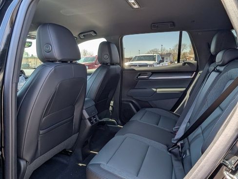 New 2026 GMC Terrain AT4 w/ Convenience Package III AWD/4WD image 36