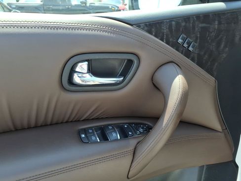 Used 2023 Nissan Armada Platinum w/ Captain's Chairs Package AWD/4WD image 13