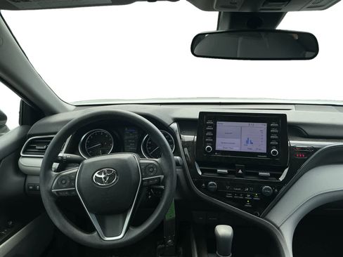 Used 2023 Toyota Camry LE image 10