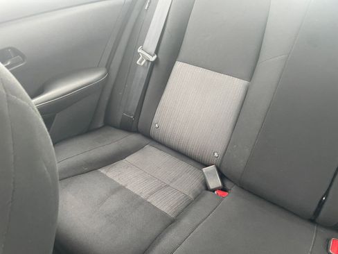 Used 2025 Nissan Sentra SV image 37