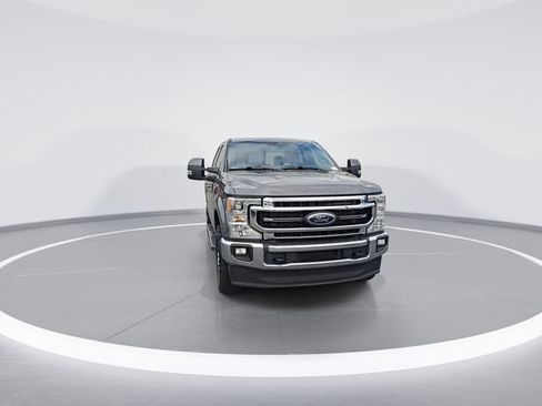 Used 2021 Ford F250 Lariat w/ FX4 Off-Road Package AWD/4WD image 2