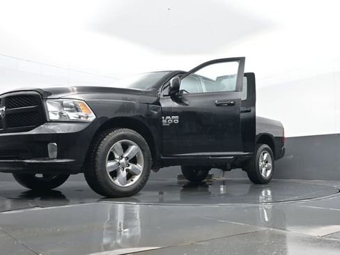 Used 2019 RAM 1500 Express w/ Express Value Package image 30