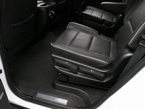 Certified 2023 GMC Yukon SLT image 27