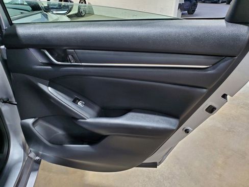 Used 2022 Honda Accord Sport image 22