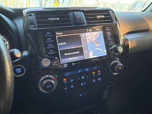 Used 2020 Toyota 4Runner Nightshade AWD/4WD image 9