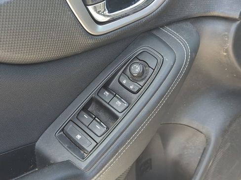 Used 2021 Subaru Forester Premium image 12