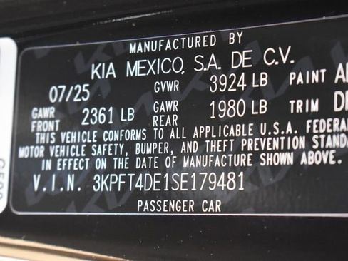 New 2025 Kia K4 FWD image 32