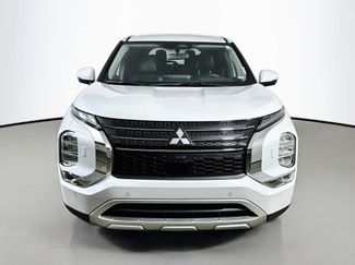 Used 2024 Mitsubishi Outlander SE Black Edition AWD/4WD video 2