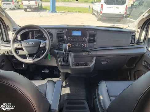 Used 2024 Ford Transit 350 XL RWD image 9