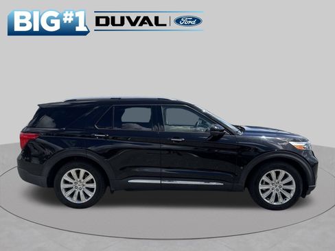 Used 2020 Ford Explorer Limited RWD image 4