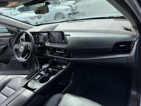 Used 2021 Nissan Rogue SL FWD image 48