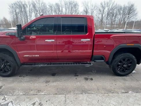 Used 2024 GMC Sierra 2500 AT4 w/ AT4 Preferred Package image 5