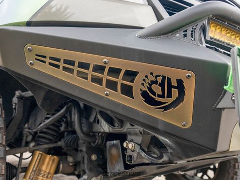 Used 2017 Chevrolet Colorado ZR2 w/ LPO, Premium Interior Package image 89