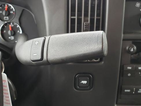 Used 2017 Chevrolet Express 3500 LT w/ LT Preferred Equipment Group image 20