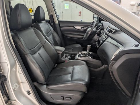 Used 2016 Nissan Rogue SL AWD/4WD image 23