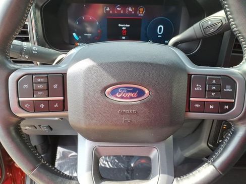 Used 2024 Ford F250 Lariat w/ FX4 Off-Road Package image 30