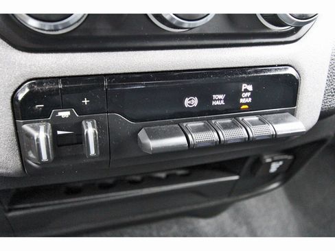 Used 2023 RAM 2500 Tradesman image 30