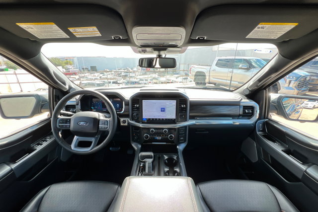 Used 2025 Ford F150 Lariat AWD/4WD image 9