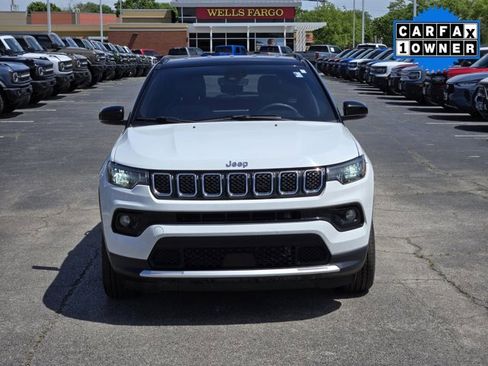 Used 2024 Jeep Compass Limited image 2