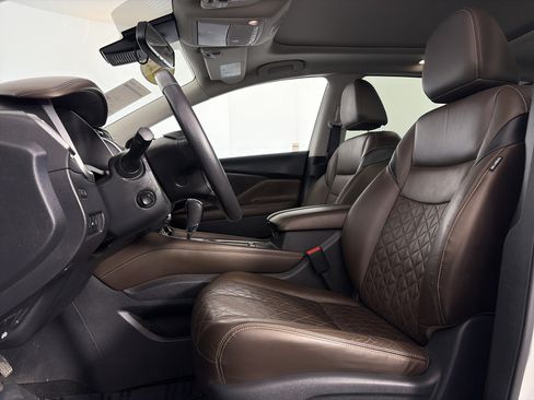 Used 2023 Nissan Murano Platinum AWD/4WD image 6