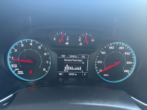 Used 2021 Chevrolet Equinox LS w/ LS Convenience Package AWD/4WD image 15