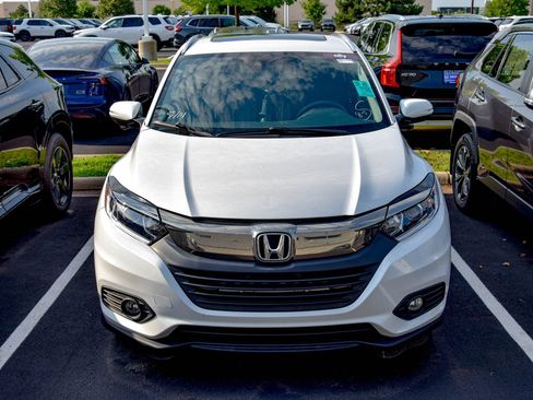 Used 2022 Honda HR-V EX image 3