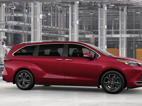 New 2026 Toyota Sienna Platinum AWD/4WD image 15