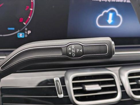 Certified 2026 Mercedes-Benz GLS 450 4MATIC image 12