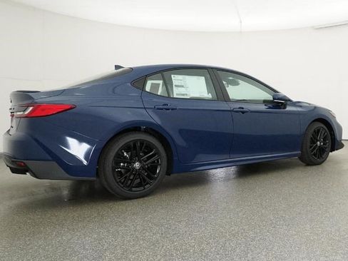 New 2026 Toyota Camry SE image 21