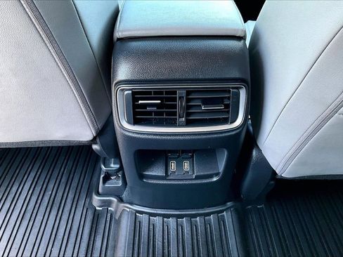 Used 2020 Honda CR-V Touring image 17
