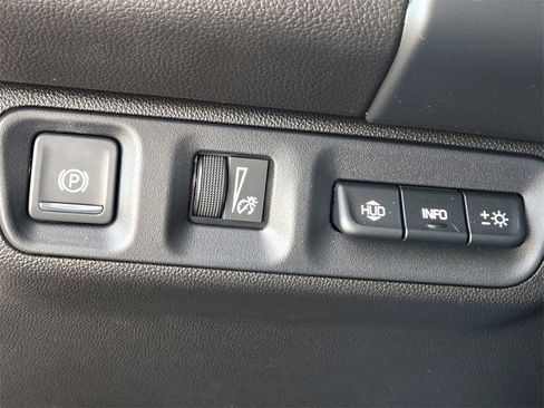 Used 2023 GMC Acadia AT4 w/ Technology Package image 25