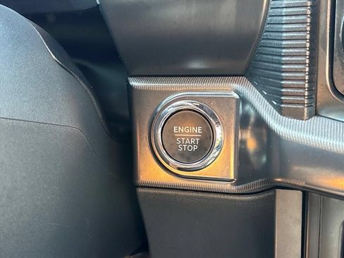 Used 2024 Ford F150 Lariat w/ Equipment Group 502A High AWD/4WD image 37