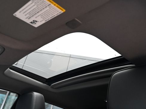 Used 2024 GMC Sierra 1500 Denali image 34