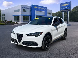 Used 2024 Alfa Romeo Stelvio Veloce AWD/4WD video 1