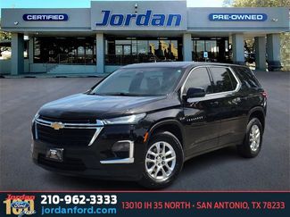 Used 2022 Chevrolet Traverse LS image 1