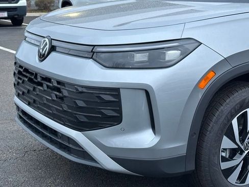 New 2026 Volkswagen Tiguan S AWD/4WD image 8