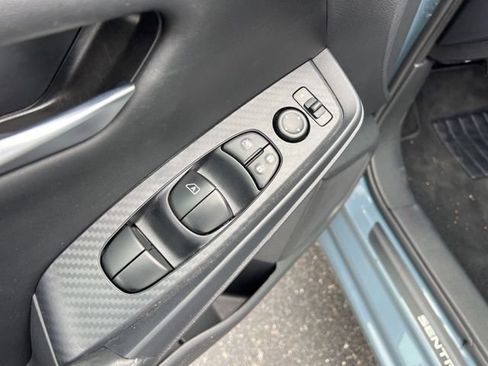 Used 2024 Nissan Sentra SV w/ Trunk Package FWD image 24