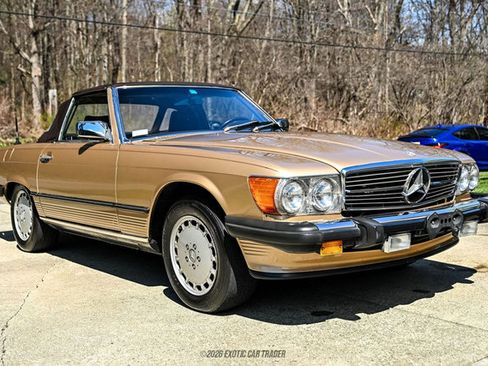 Used 1988 Mercedes-Benz 560 SL image 13
