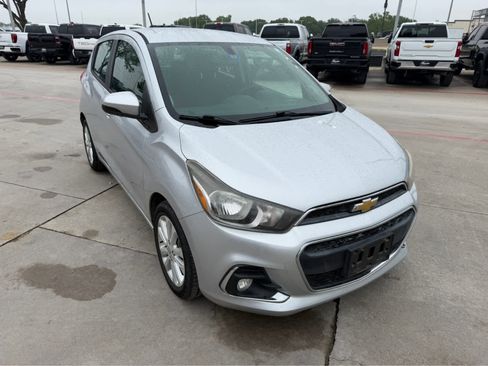 Used 2017 Chevrolet Spark LT image 4
