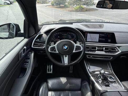 Used 2022 BMW X5 M50i AWD/4WD image 16