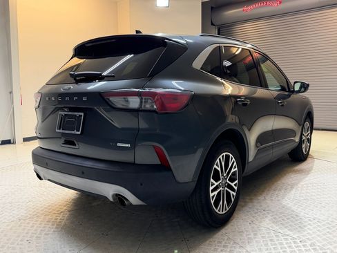 Used 2020 Ford Escape SEL FWD image 9