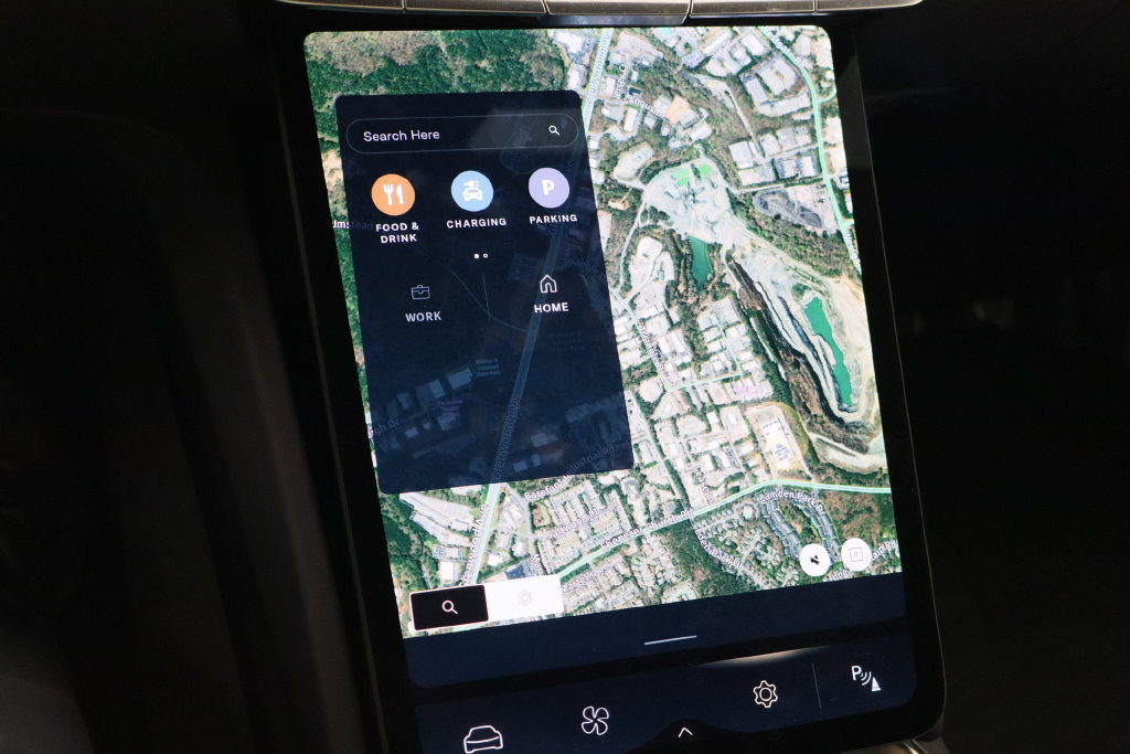 Used 2024 Lucid Air Pure RWD image 36
