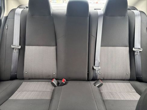 Used 2025 Nissan Sentra SV image 36