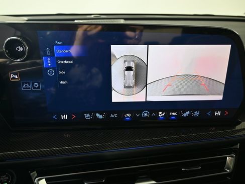 New 2026 Chevrolet Traverse High Country w/ LPO, Floor Liner Package image 29