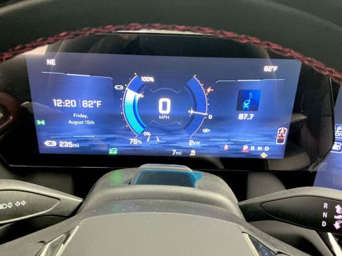 New 2025 Chevrolet Equinox EV RS w/ Active Safety Package 3 AWD/4WD image 25