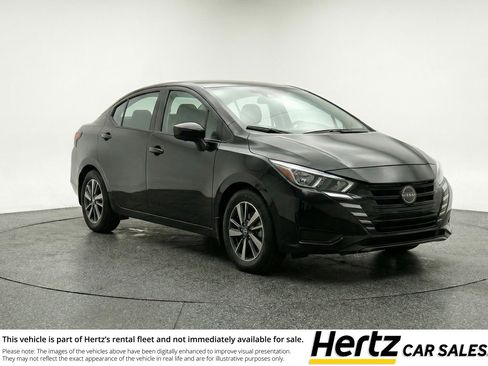 Used 2025 Nissan Versa SV FWD image 1