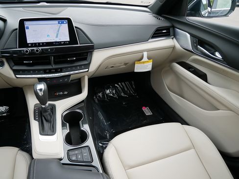 New 2026 Cadillac CT4 Luxury image 9