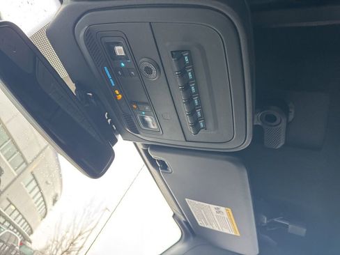 Used 2023 Ford Bronco Wildtrak image 21