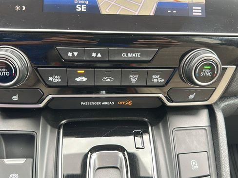 Used 2022 Honda CR-V Touring image 18
