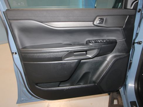 New 2025 Ford Ranger Raptor image 4